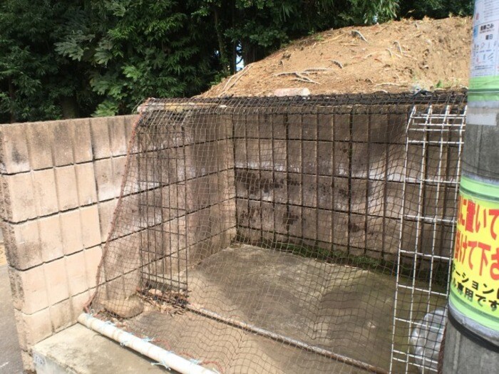 物件内観写真28　(敷地内ごみステーション)