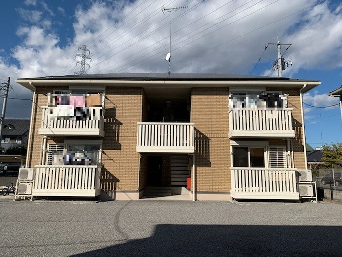 物件外観写真1　(物件外観)