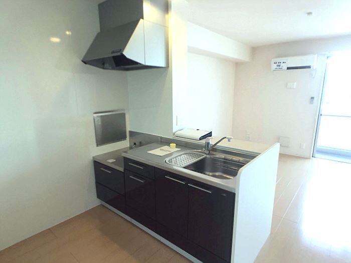 物件内観写真9　(対面キッチン)