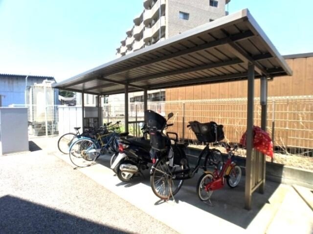物件内観写真19　(駐輪場)