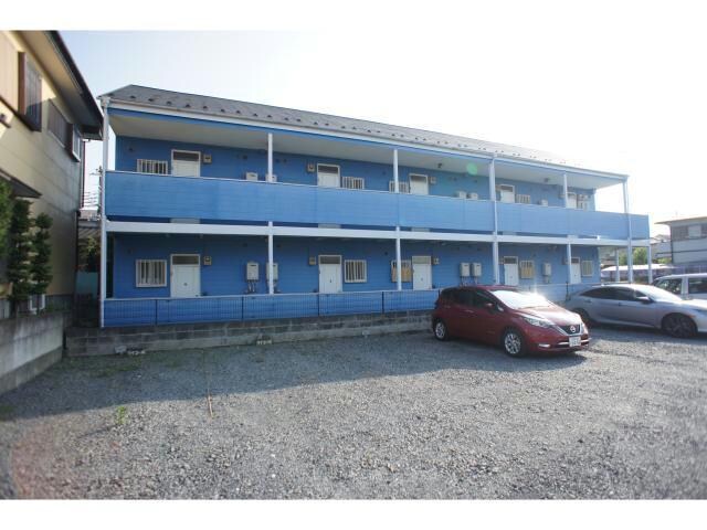 物件外観写真3　(駐車場)