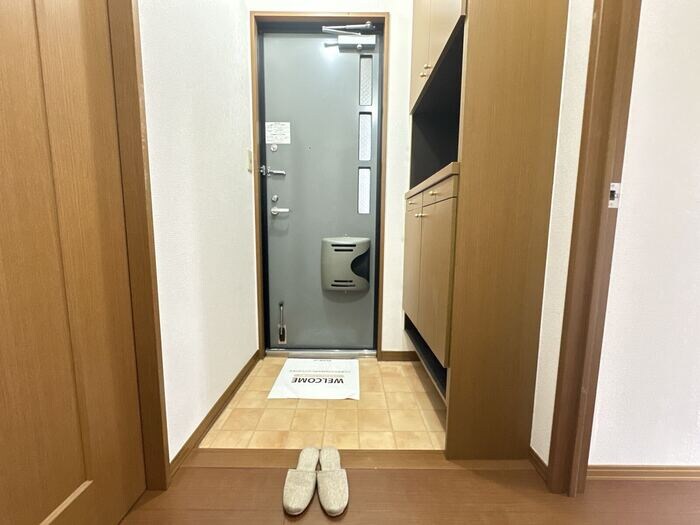 物件内観写真21　(玄関)