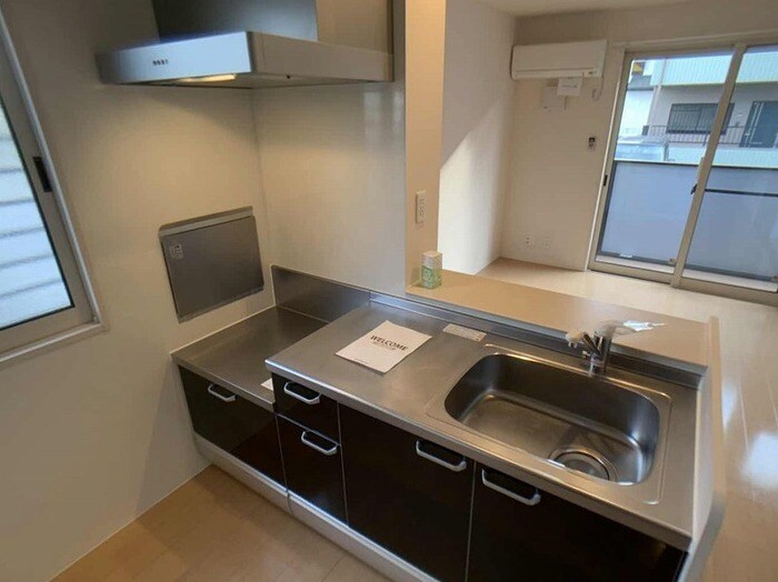 物件内観写真5　(対面キッチン)