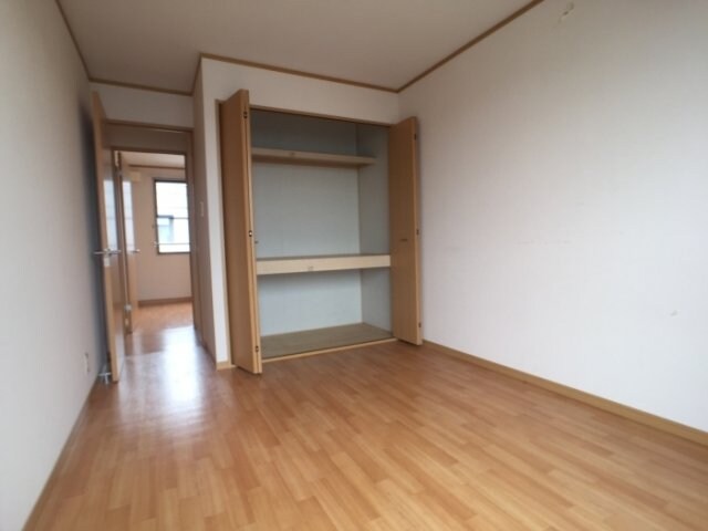 物件内観写真10　(クローゼット)