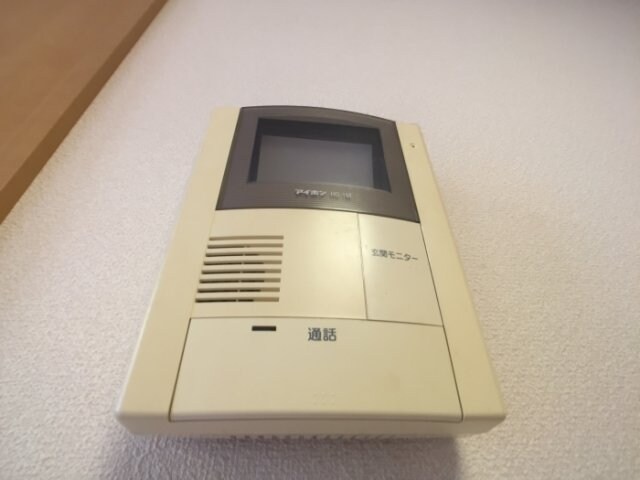 物件内観写真13　(モニター付きインターホン)