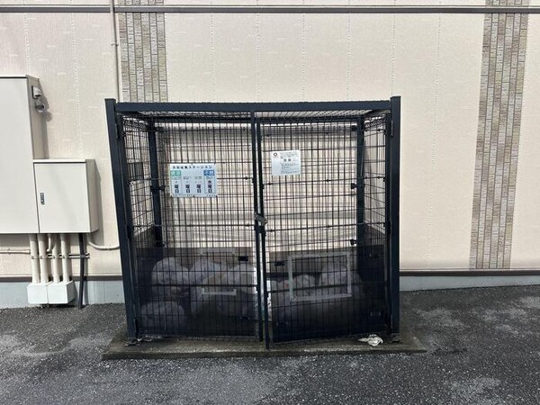 ゴミステーション