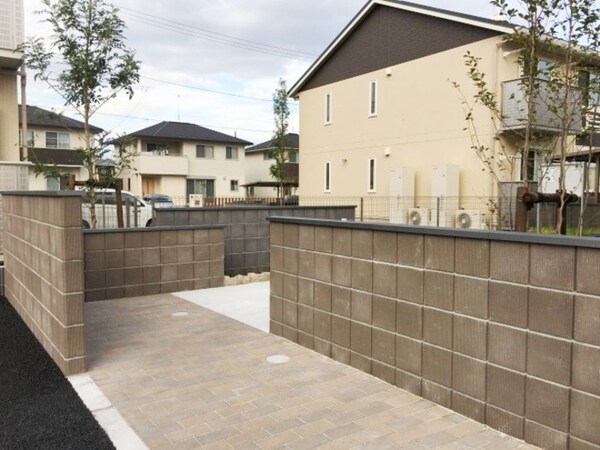 エントランス(エントランス)