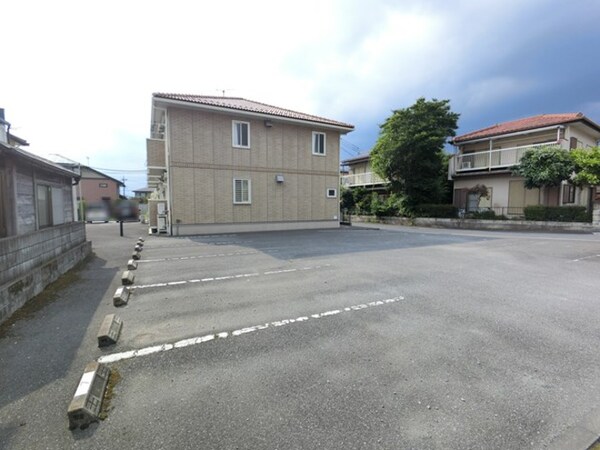 駐車場(駐車場)