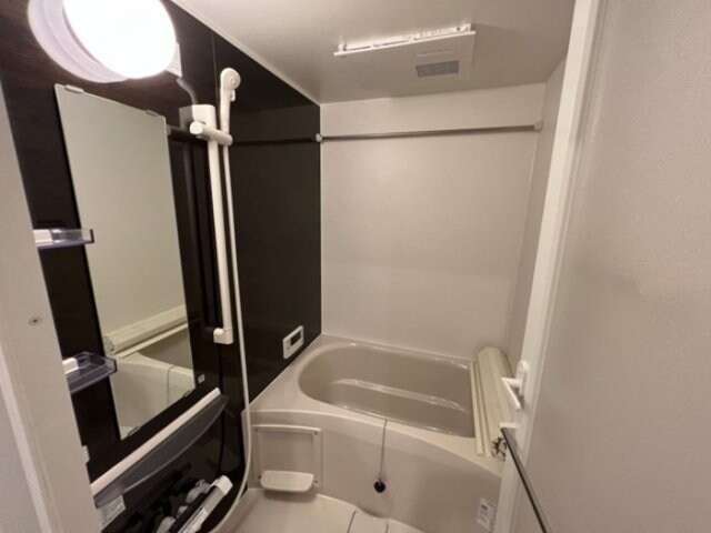 物件内観写真7　(換気暖房乾燥機付き浴室)