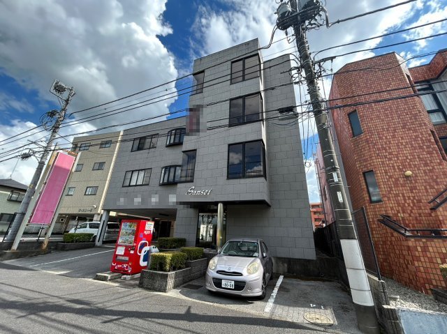 サンセイハイツ