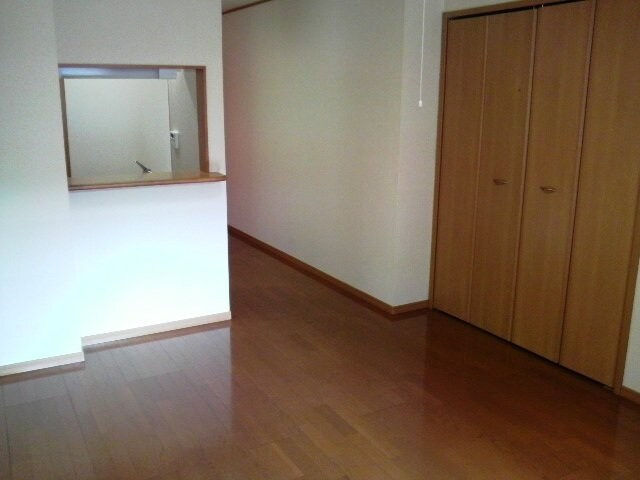 物件内観写真10　(おしゃれなリビングです)