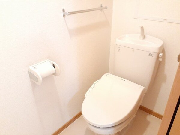 トイレ(トイレもきれいです)