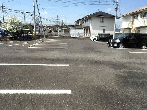 駐車場(駐車場)