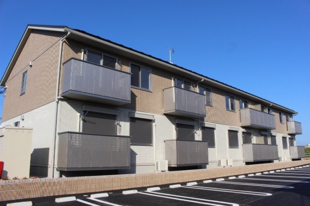 物件外観写真1　(建物外観)