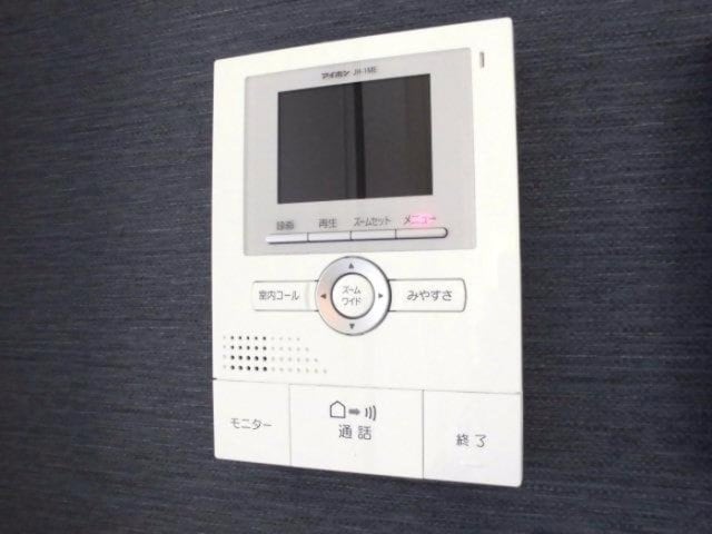 物件内観写真15　(録画機能付きTVモニターインターフォン)