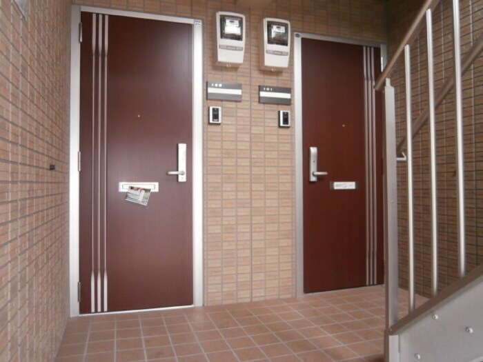 物件外観写真3　(ロビー)