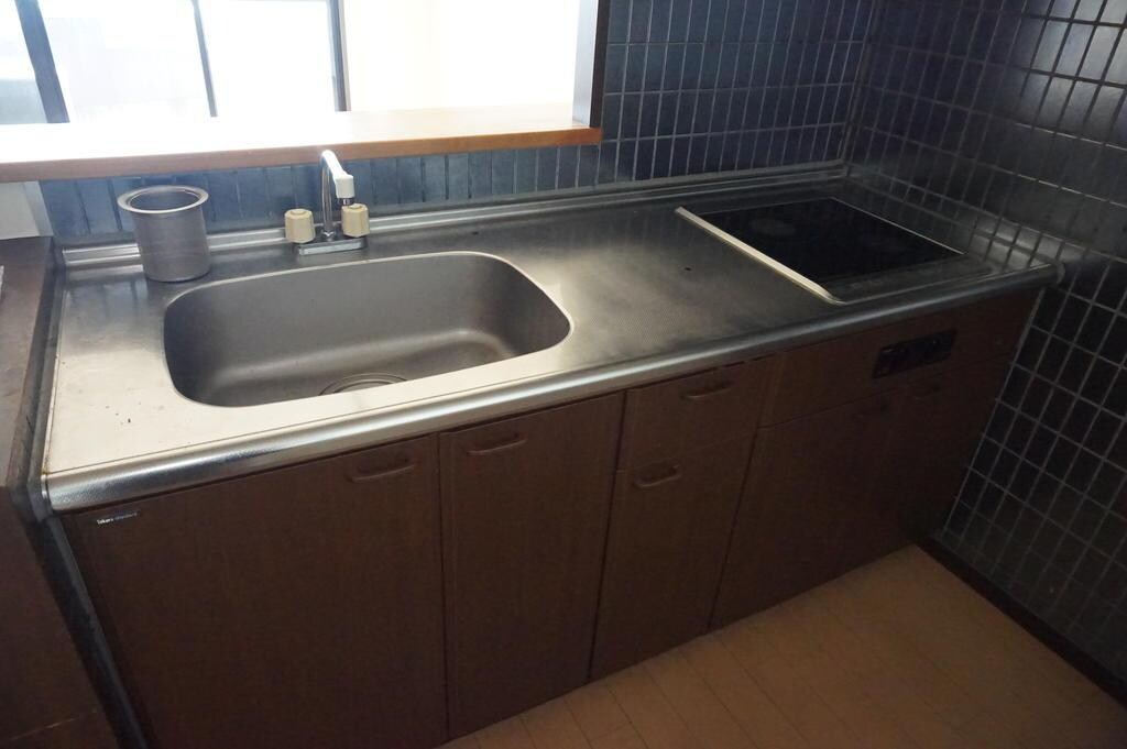 物件内観写真5　(キッチンでお料理をお楽しみください)