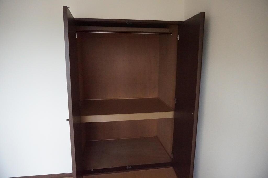 物件内観写真9　(専用の収納スペースです)