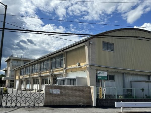 周辺環境(昭和小学校 721m)