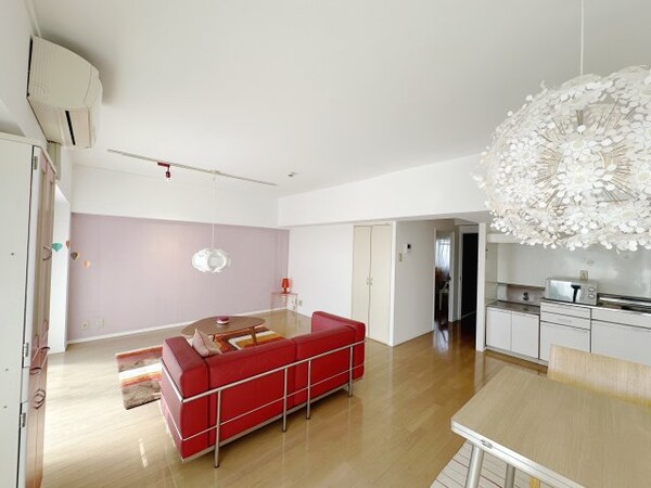 居室(モデルルームのため、家具は入居時に撤去いたします。)