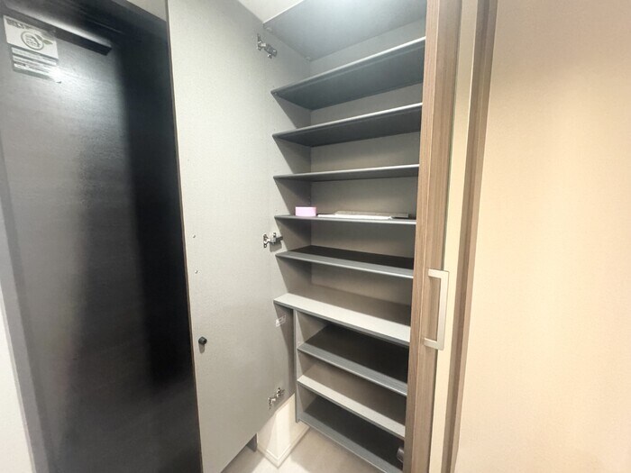 物件内観写真15　(シューズボックス)