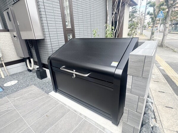 建物設備(ゴミステーション)