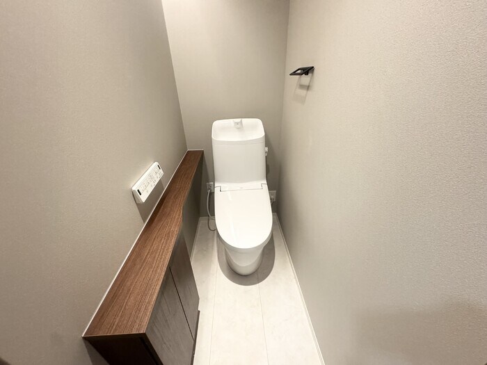 物件内観写真13　(トイレ)