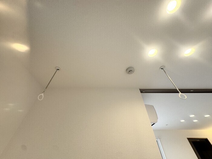 物件内観写真19　(室内物干し)