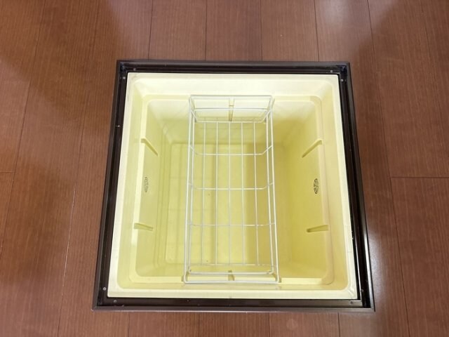 物件内観写真18　(床下収納)