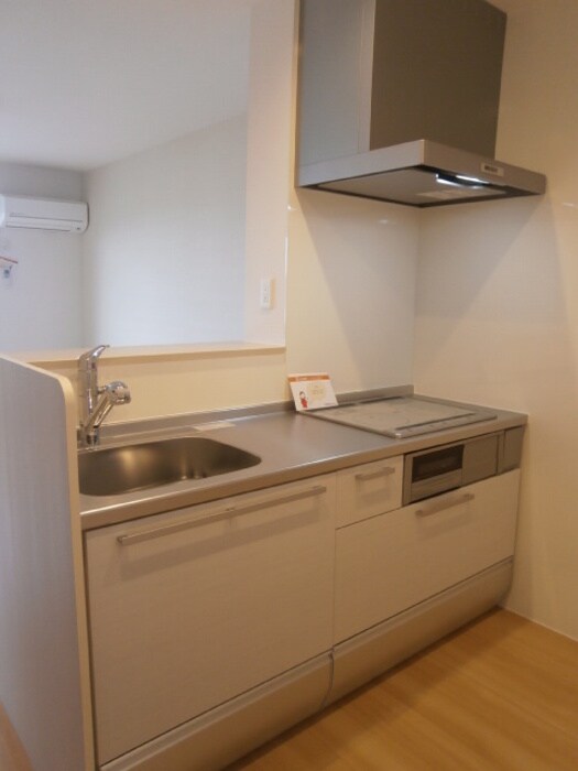 物件内観写真7　(ＩＨ・浄水器（別途契約）付き対面キッチン)