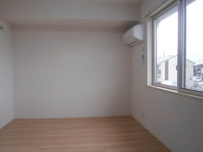物件内観写真9　(北洋室（エアコン付き）)
