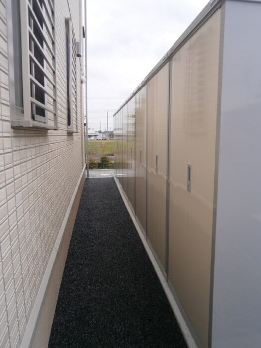 物件内観写真19　(外部物置)