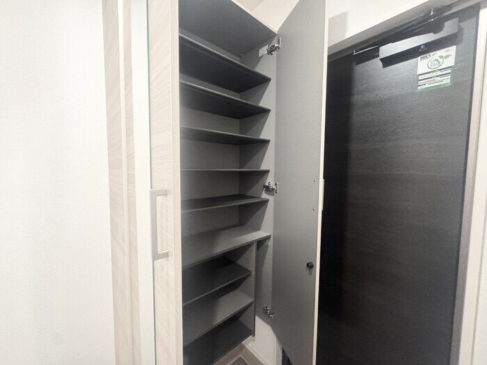 物件内観写真18　(シューズボックス)