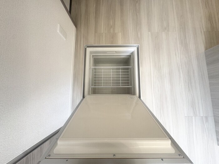 物件内観写真19　(床下収納)