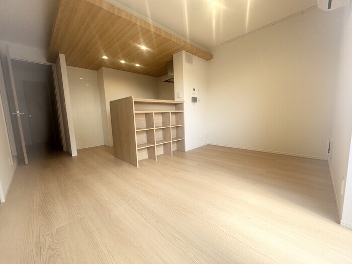 物件内観写真4　(LDK)