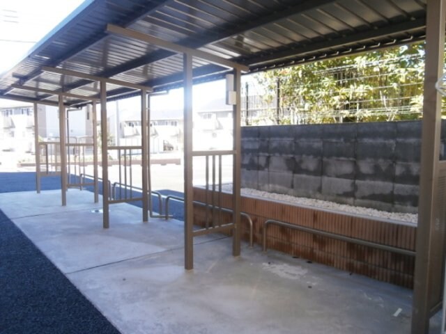 物件内観写真21　(駐輪場)