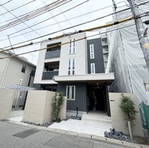 D-noirの外観写真