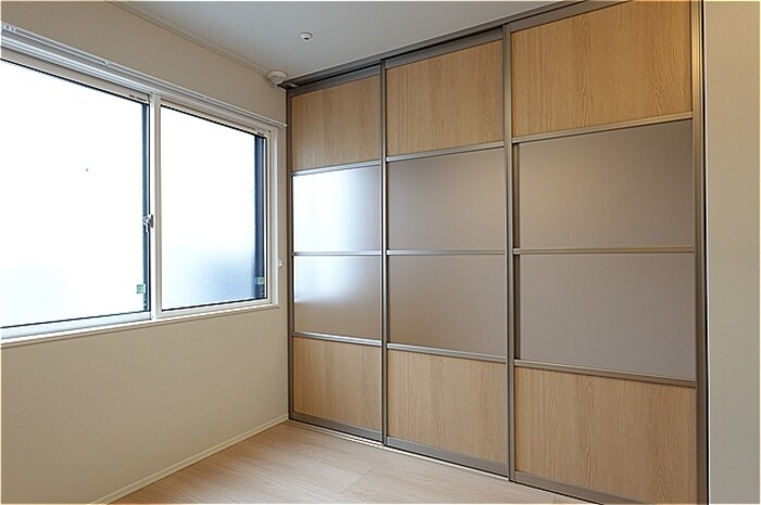 物件内観写真21　(ライトスルースクリーン)