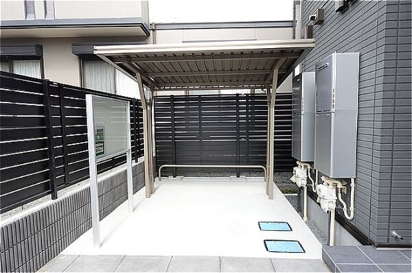 建物設備(駐輪場)