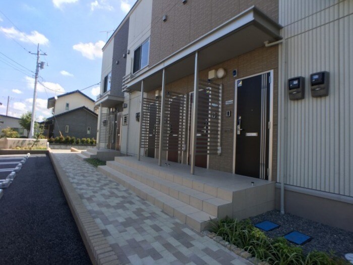 物件外観写真3　(ロビー)