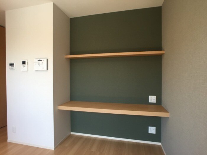 物件内観写真16　(リビング)