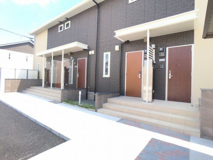 物件外観写真3　(ロビー)