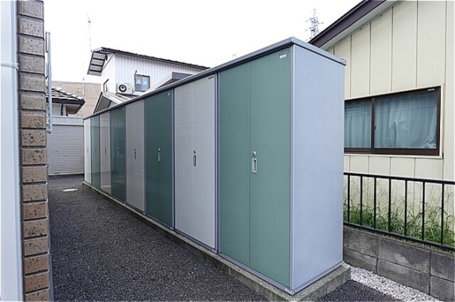 物件内観写真23　(外部物置)