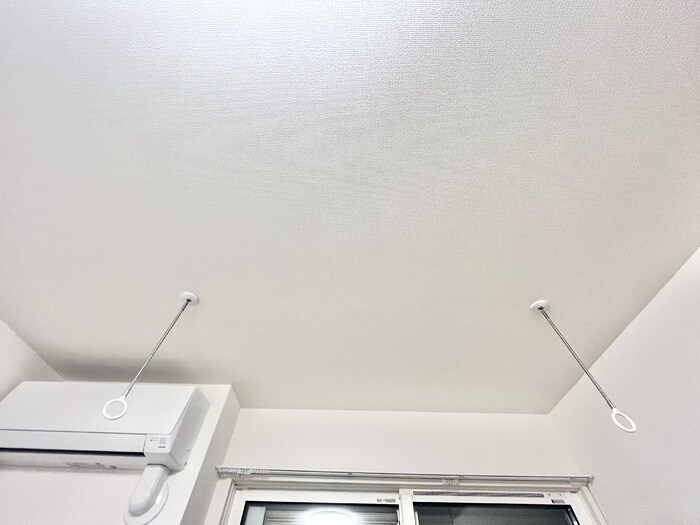 物件内観写真22　(室内物干し)