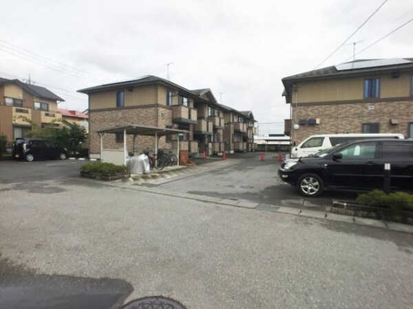 駐車場(駐車場)