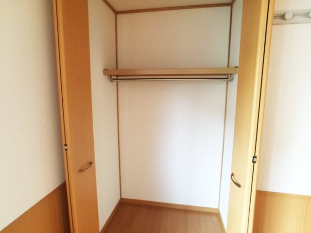 物件内観写真11　(収納)