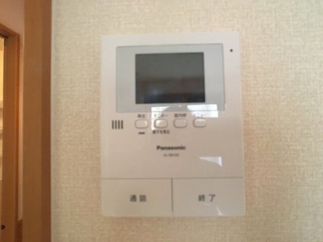物件内観写真14　(録画機能付きカラーモニターインターホン)