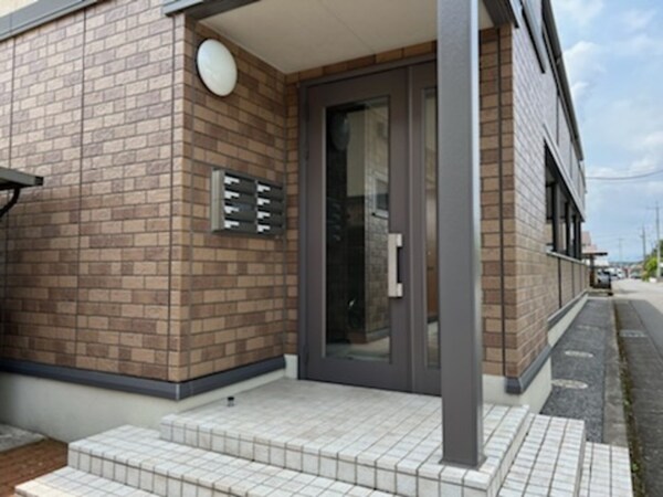 エントランス(エントランス)