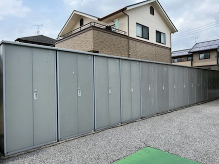 物件内観写真20　(外部物置)