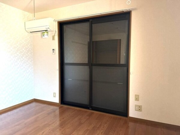 シャッター雨戸